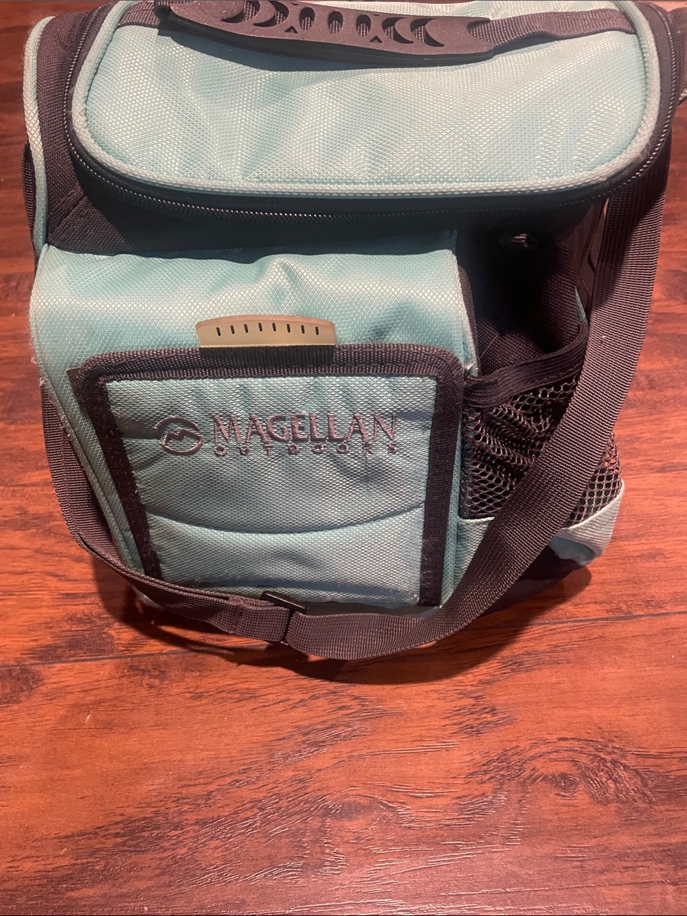 Magellan Outdoors Light Teal and Dark Gray Men’s Toiletry/Travel Bag